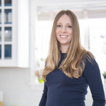 Lisa Seacat DeLuca