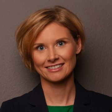Julia Jonas